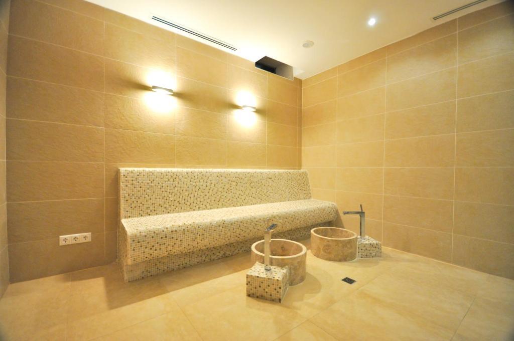 تونجيلي Royal Demir Hotel المظهر الخارجي الصورة
