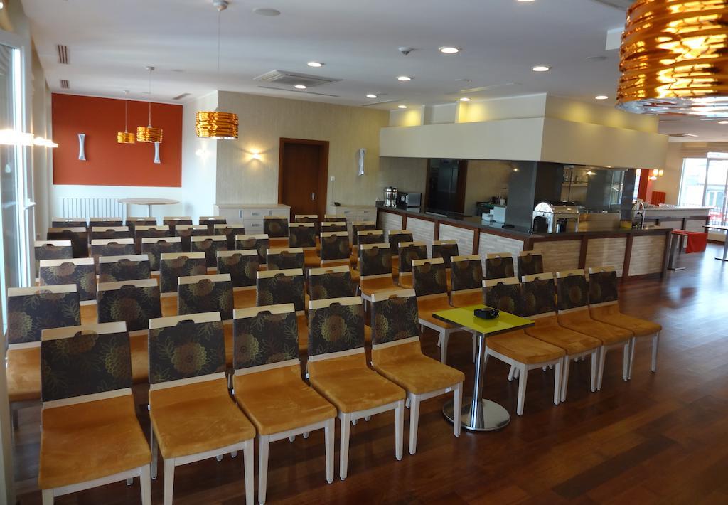 تونجيلي Royal Demir Hotel المظهر الخارجي الصورة